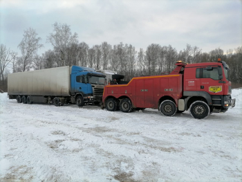 Жесткая сцепка зимой: безопасность превыше всего